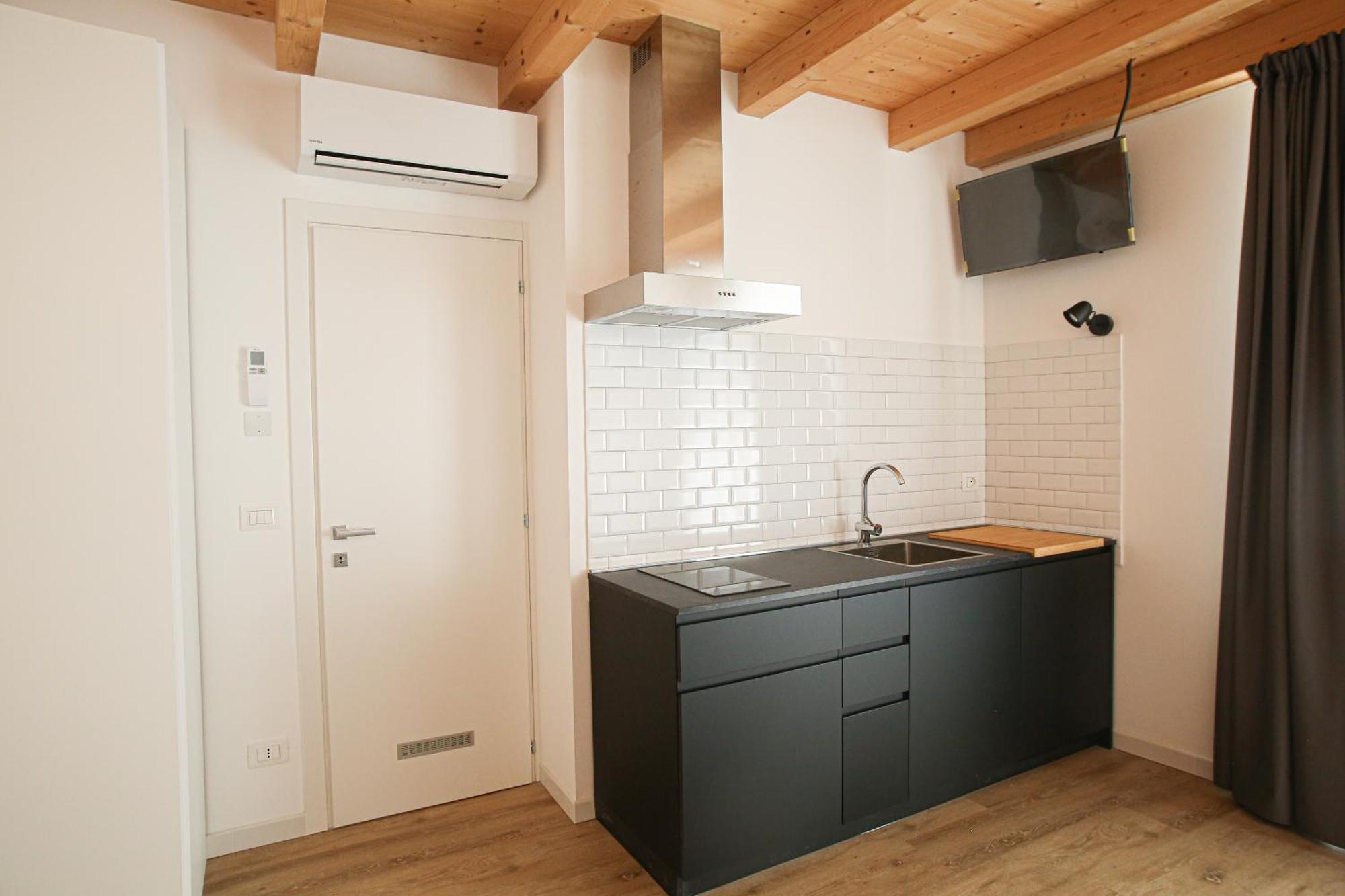 Aloe Comfort Rooms Пескара Екстериор снимка