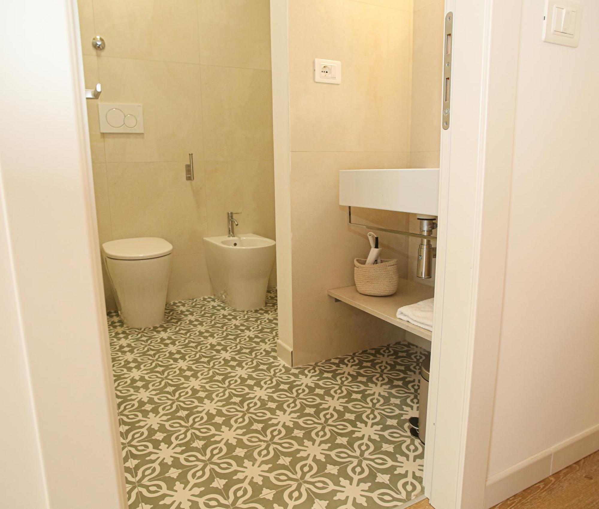 Aloe Comfort Rooms Пескара Екстериор снимка